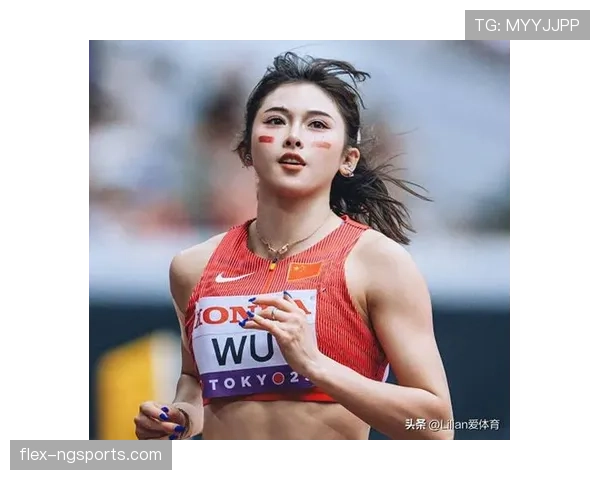 吴艳妮赛场像教科书，私照像奢侈品牌大片，我刷到钱包抽搐了